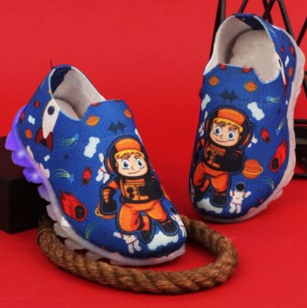 Led Trendy light shoes for infant kids