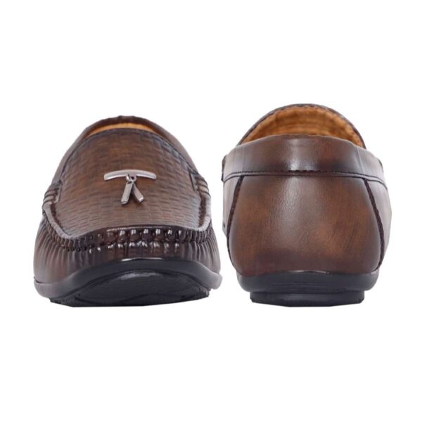 Newly trendy Loafers for men - Image 8