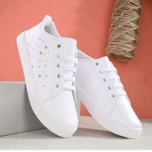 White sneakers for womens