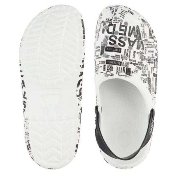 Paper Printed Men clogs - Image 4