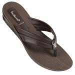 Walkaroo V shape casual womens Sandals