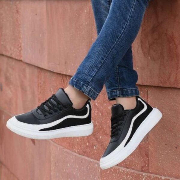 Airmax Black-white Sneakers for men - Image 8