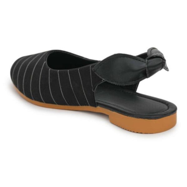 Women's flat sandal - Image 5