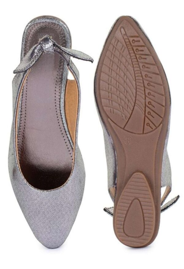 Women's casual flat sandal - Image 2