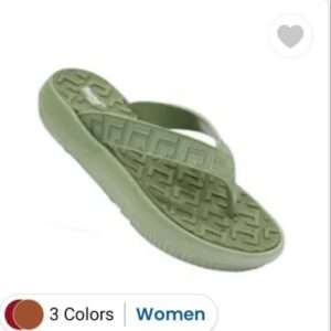 Trendy slippers for women
