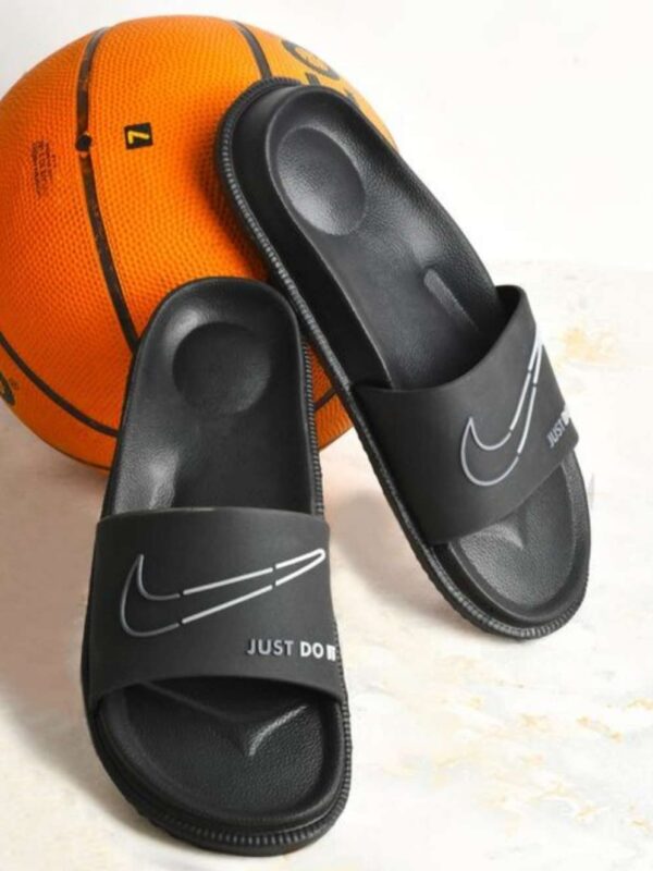 Ful black Eva Rubberized slider for men - Image 4