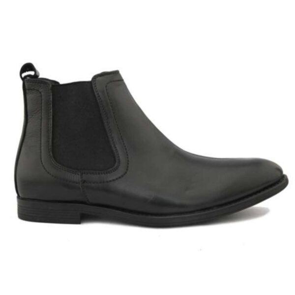 Hiking slip on 100% Geniune leather shoe for men - Image 3