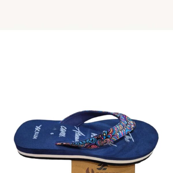 Comfortable women slippers