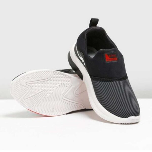 Slip-on scuba pvc sports shoes for men - Image 14