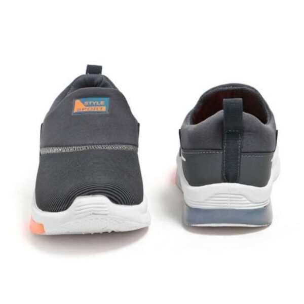 Slip-on scuba pvc sports shoes for men - Image 15