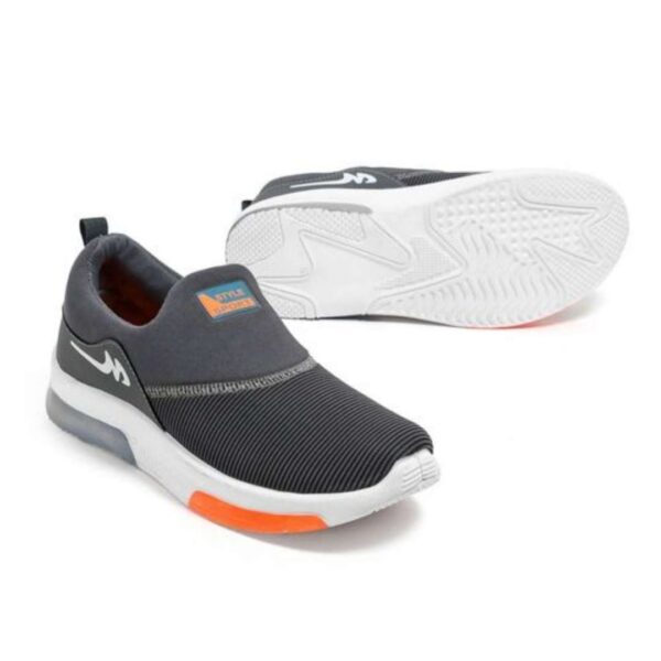 Slip-on scuba pvc sports shoes for men - Image 17
