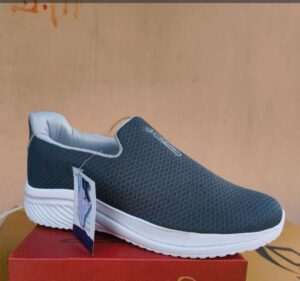 Trendy comfortable casual slip on shoes for men