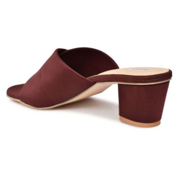 Cross straps block heel sandals for womens - Image 11