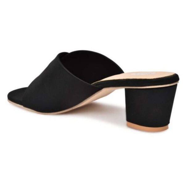 Cross straps block heel sandals for womens - Image 7