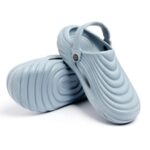 Stylish Men garden clogs - lightweight & comfort